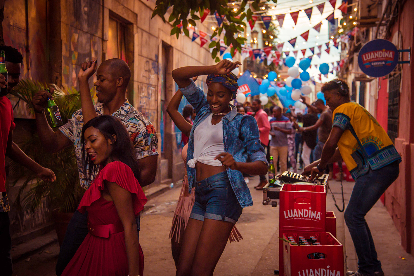 Luandina_Party.jpg