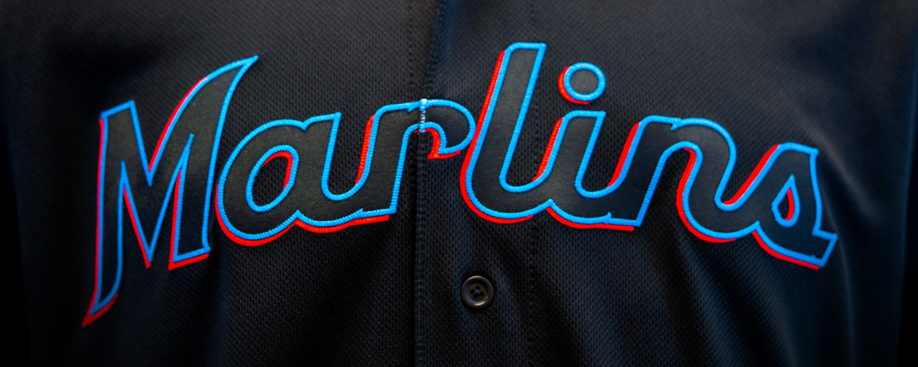 miami_marlins_2018_uniforms_02.jpg